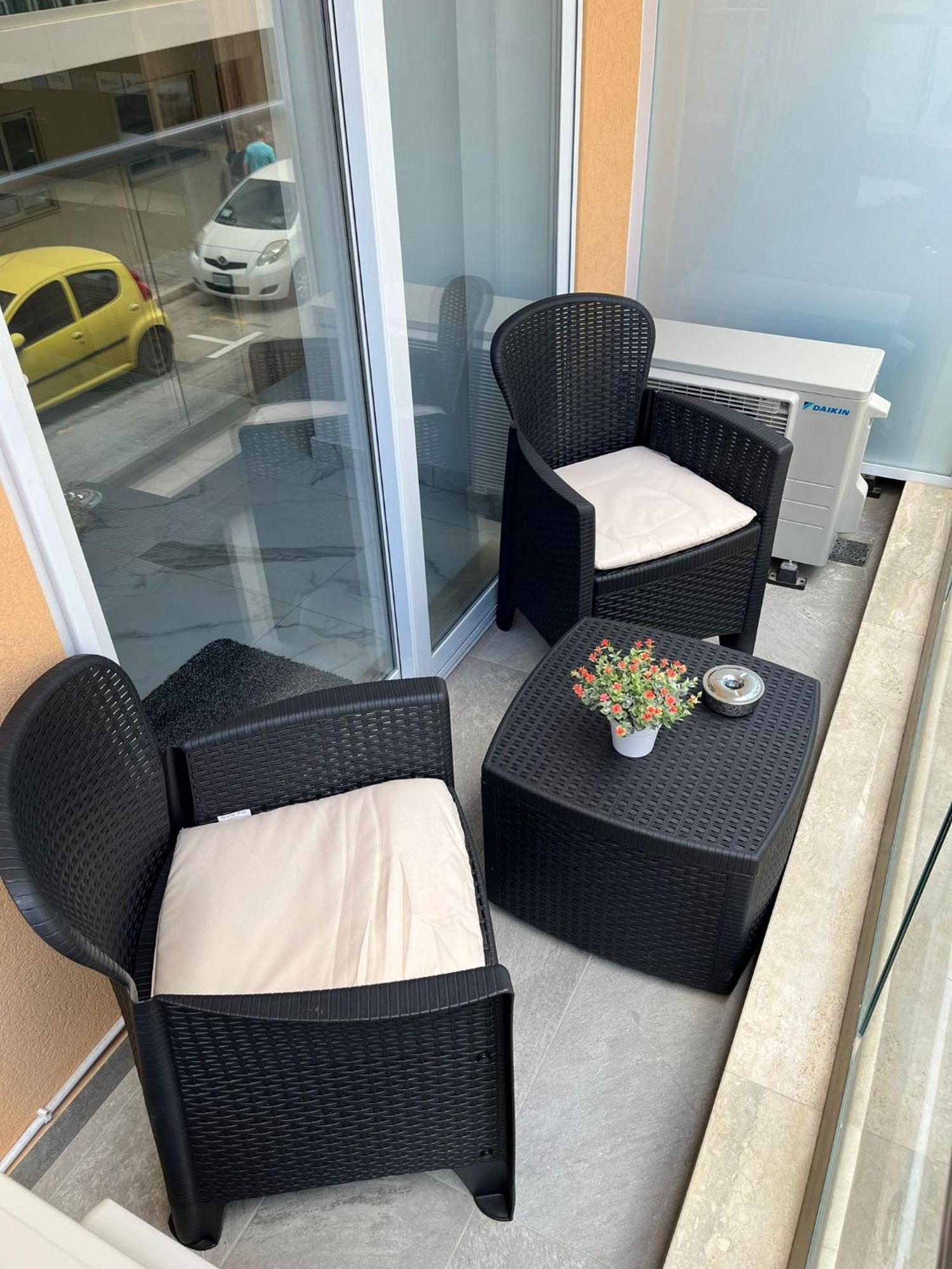 Sea Breeze, Spacious 2-Bedroom Lux Seaside Apartments San Pawl il-Baħar Extérieur photo