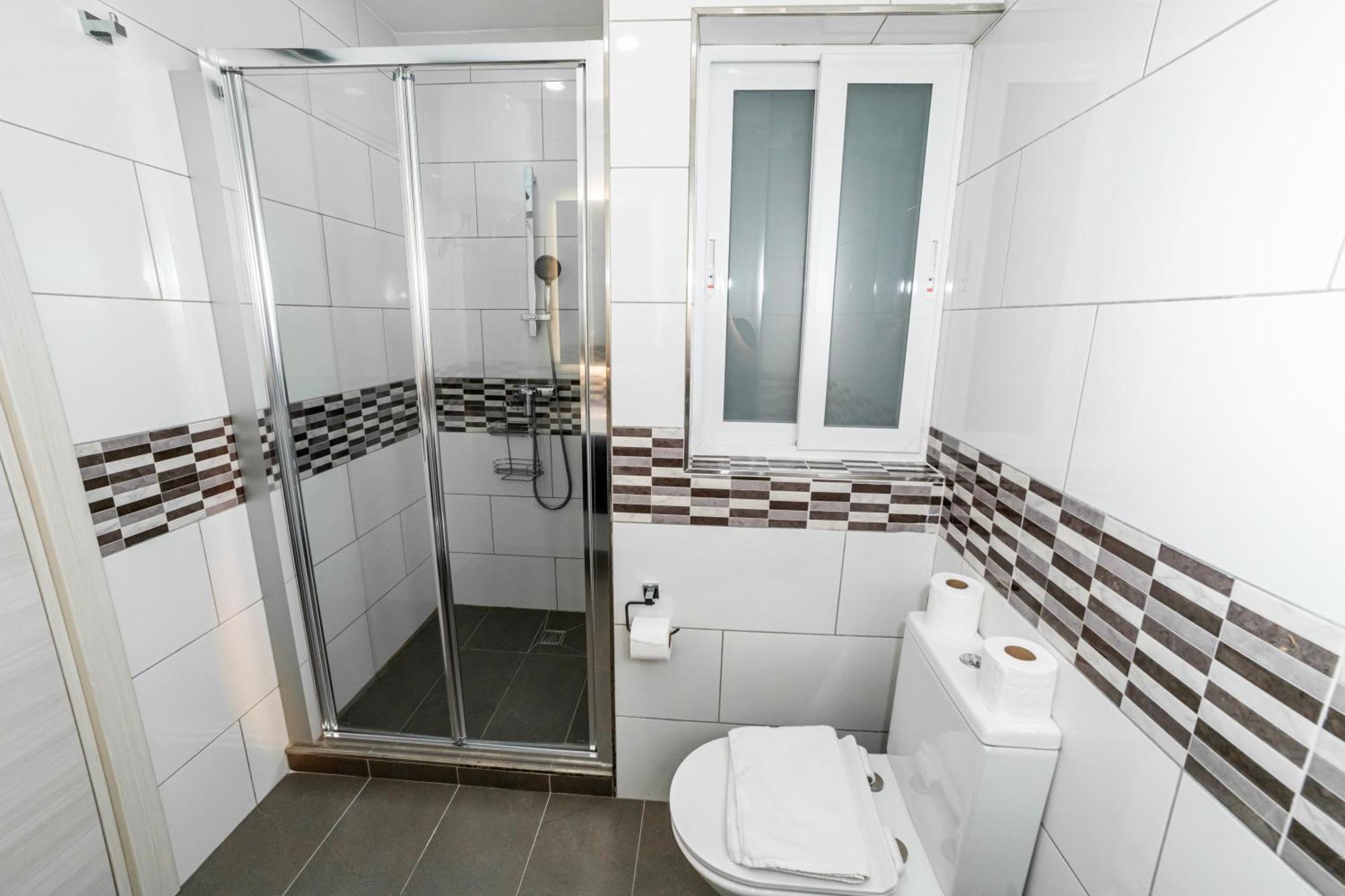 Sea Breeze, Spacious 2-Bedroom Lux Seaside Apartments San Pawl il-Baħar Extérieur photo