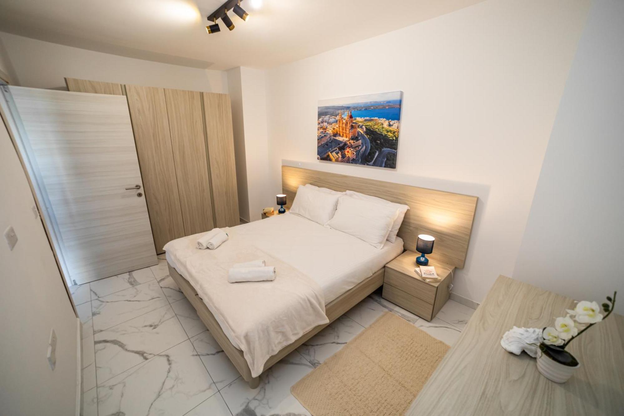 Sea Breeze, Spacious 2-Bedroom Lux Seaside Apartments San Pawl il-Baħar Extérieur photo