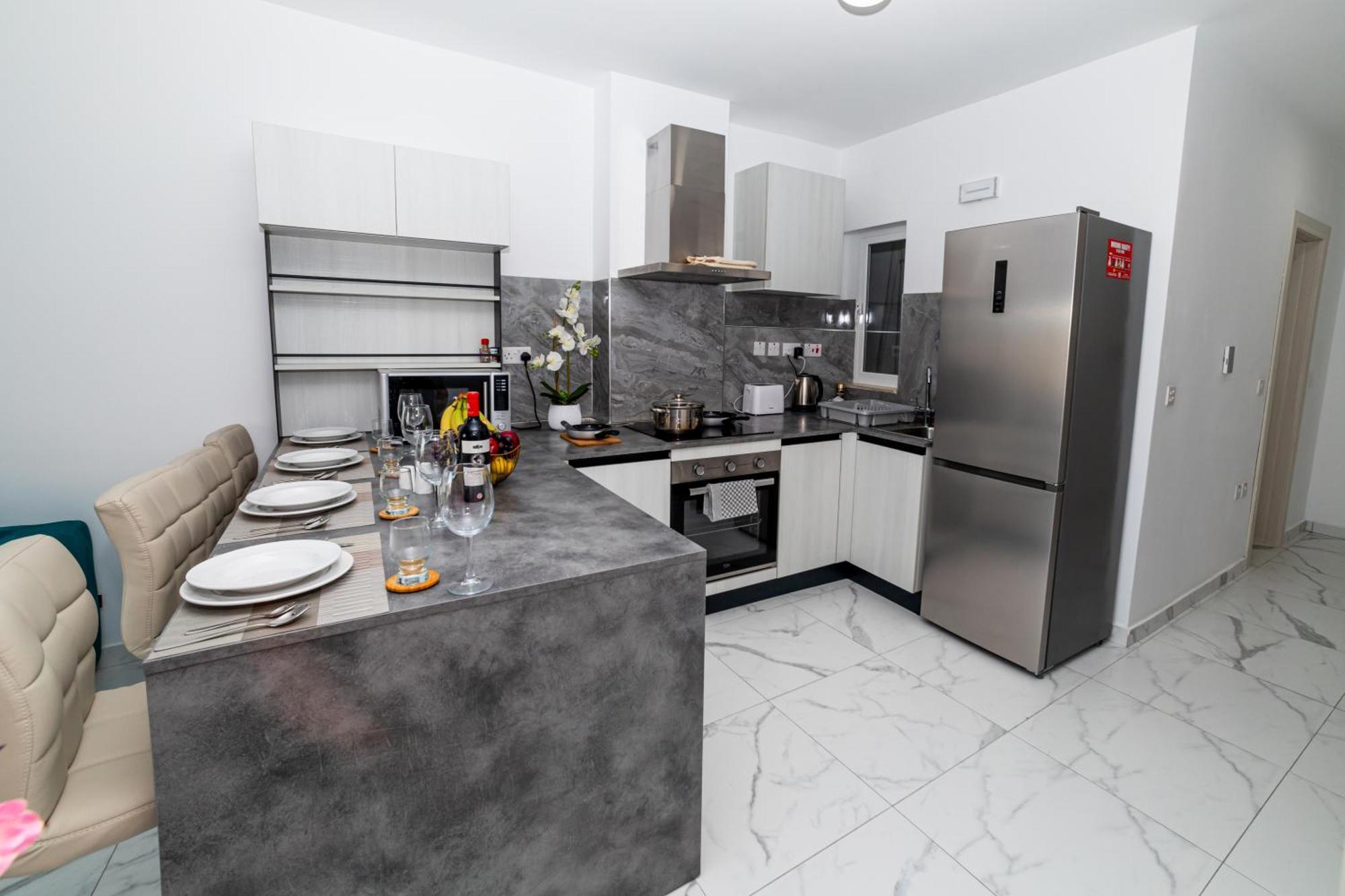 Sea Breeze, Spacious 2-Bedroom Lux Seaside Apartments San Pawl il-Baħar Extérieur photo