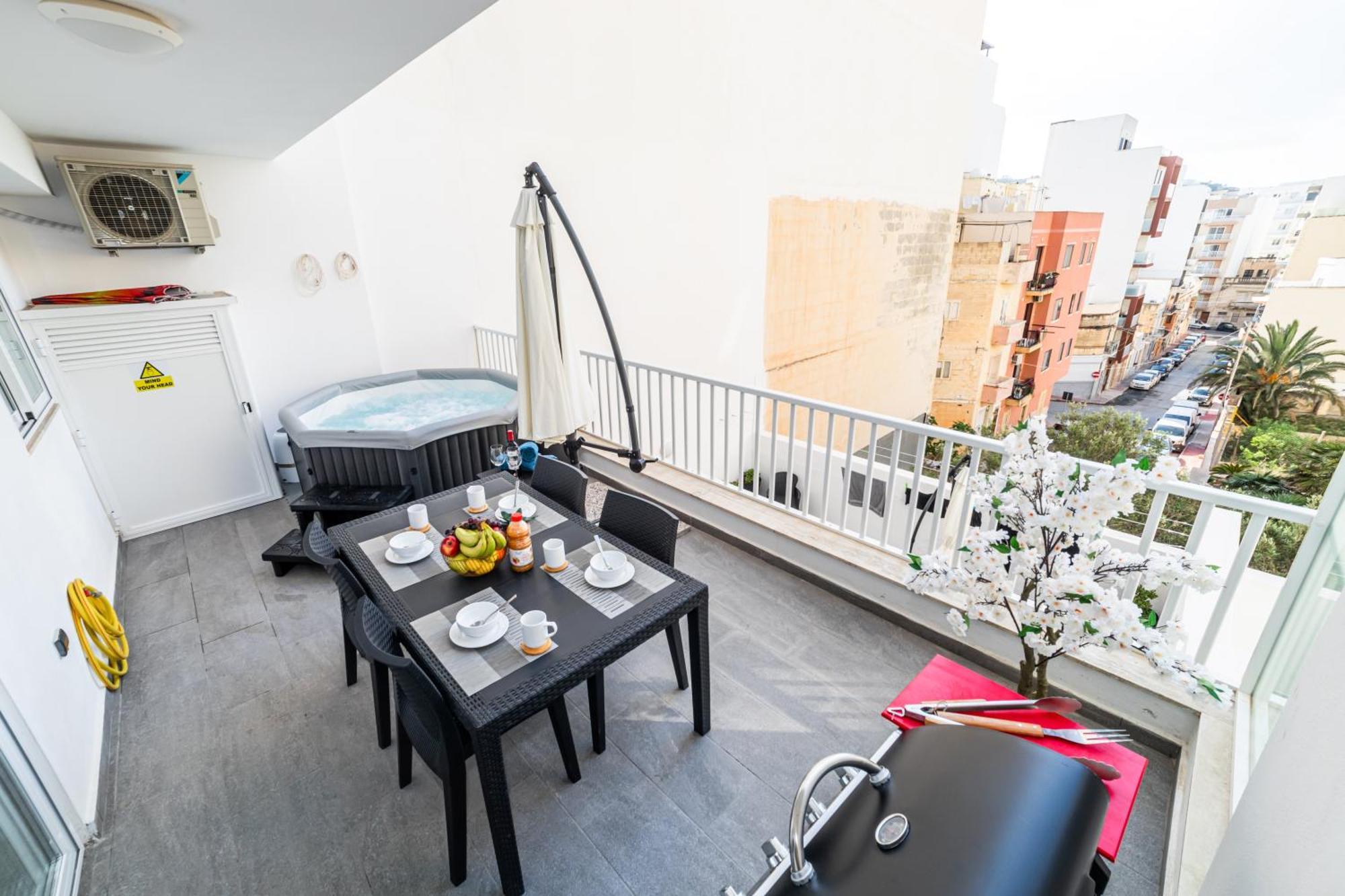 Sea Breeze, Spacious 2-Bedroom Lux Seaside Apartments San Pawl il-Baħar Extérieur photo